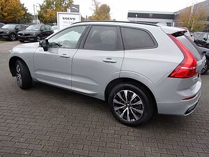 Volvo  B4Plus Dark 2WD