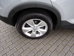 Volvo  T2 Essential 2WD