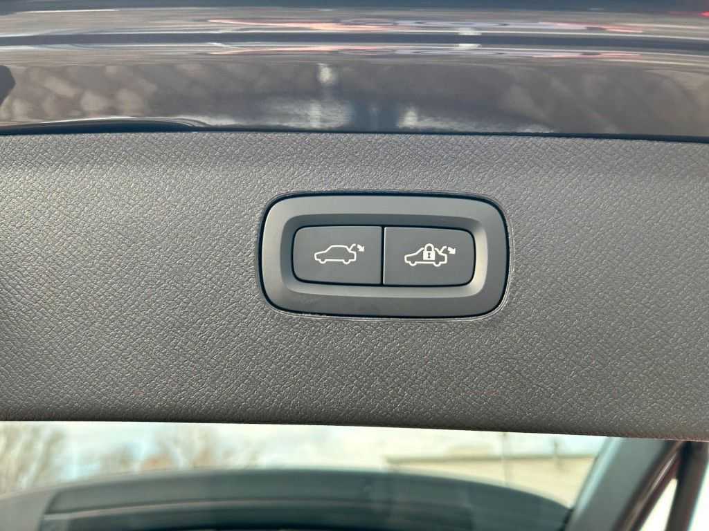 Volvo  B5 D AWD Geartronic ULTIMATE BRIGHT - 7 Si.