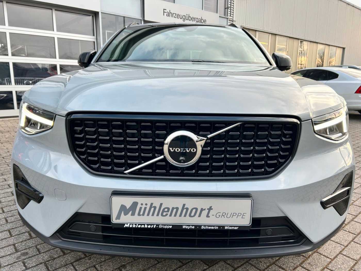 Volvo  T2 PLUS DARK  - Sofort lieferbar -
