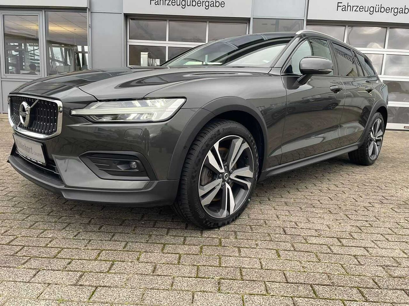 Volvo  D4 AWD Geartronic PRO - Pano