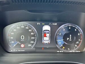 Volvo  T2 PLUS DARK  - Sofort lieferbar -