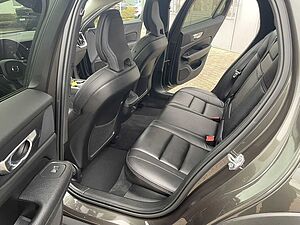 Volvo  D4 AWD Geartronic PRO - Pano