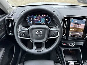 Volvo  B3 DKG PLUS DARK - Pano - Sthzg -