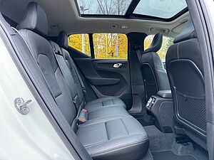 Volvo  B3 DKG PLUS DARK - Pano - Sthzg -
