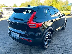 Volvo  T3 Geartronic  R-DESIGN - Pilot - Cam -