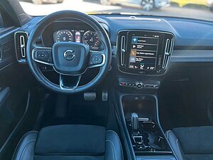 Volvo  T3 Geartronic  R-DESIGN - Pilot - Cam -