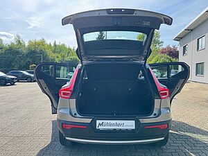 Volvo  T3 MOMENTUM PRO - Kamera - Keyless - LED -