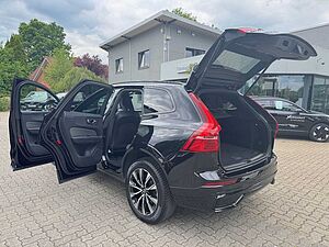 Volvo  B4 D AWD Geartronic PLUS DARK - Sthzg - H/K