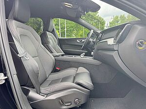 Volvo  B4 D AWD Geartronic PLUS DARK - Sthzg - H/K