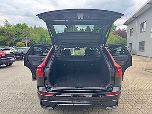 Volvo  B4 D AWD Geartronic PLUS DARK - Sthzg - H/K