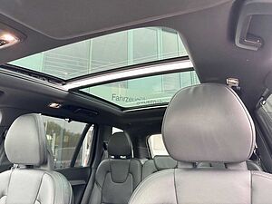 Volvo  B5 D AWD Geartronic R-DESIGN - AHK - Pano -