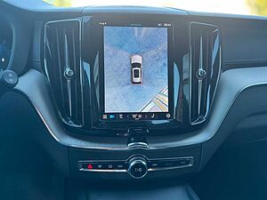 Volvo  B4 D AWD Geartr. ULTIMATE DARK - AHK -