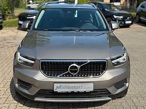Volvo  T3 MOMENTUM PRO - Kamera - Keyless - LED -