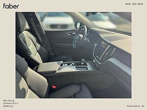 Volvo  T6 AWD Plus Dark Recharge