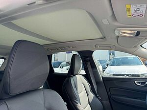 Volvo  T6 AWD Plus Dark Recharge