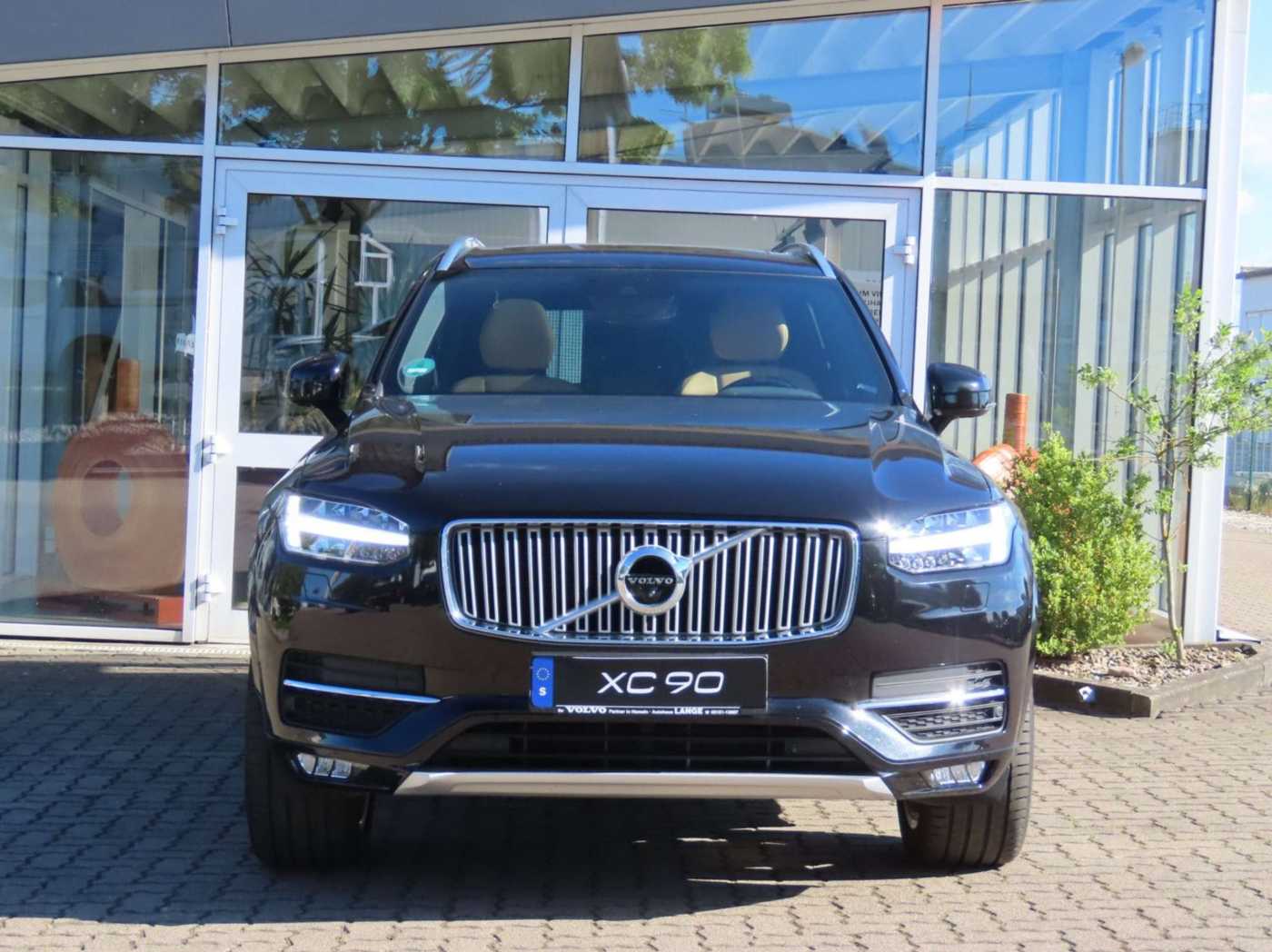 Volvo  Inscription AWD