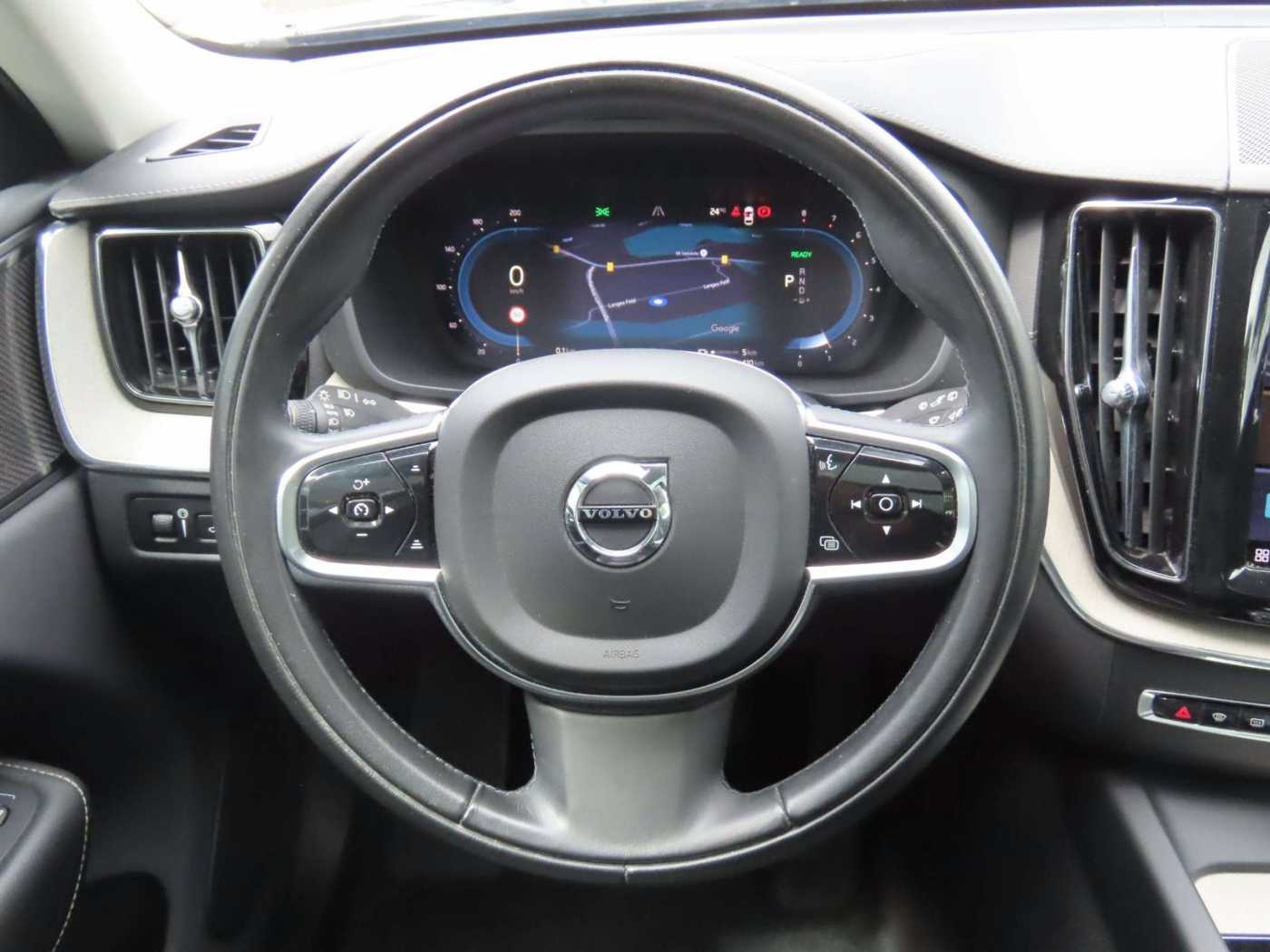 Volvo  Inscription Recharge Plug-In Hybrid AWD