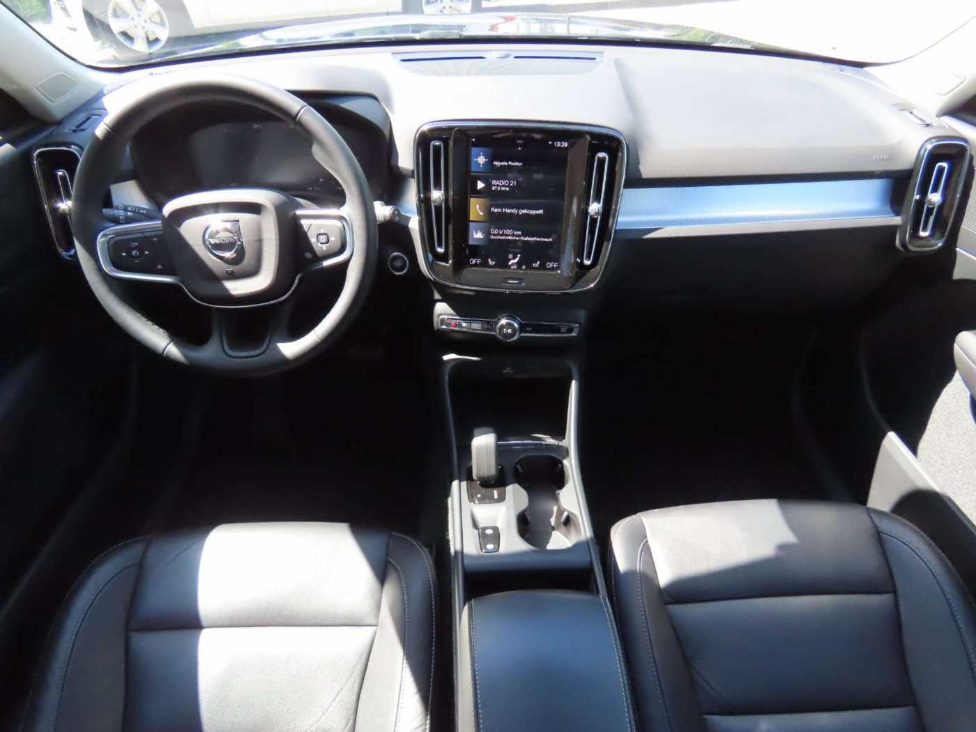 Volvo  Inscription Expression Recharge Plug-In Hyb