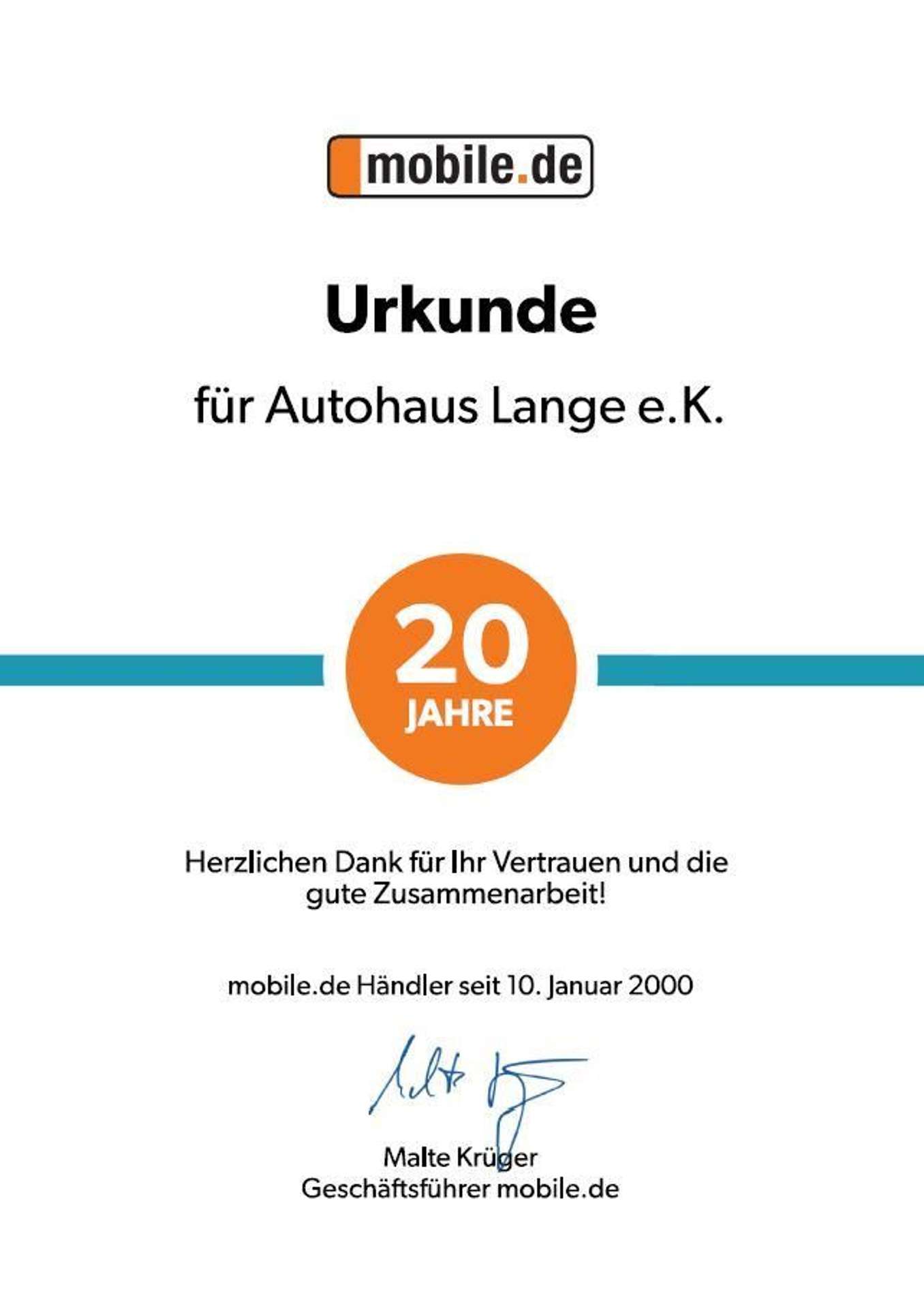 Volvo  Inscription Expression Recharge Plug-In Hyb