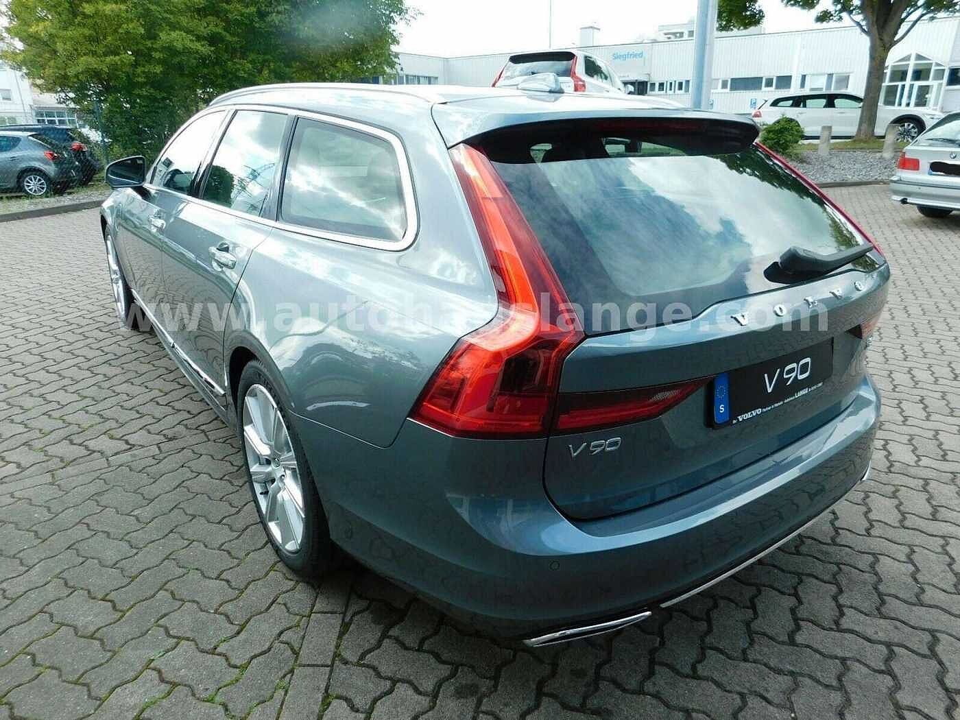 Volvo  T8 Inscription Plug-In Hybrid AWD