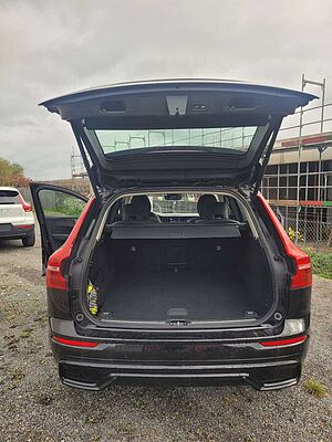 Volvo  Ultimate Dark AWD Luftfahrwerk AHK