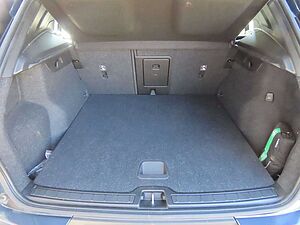 Volvo  Inscription Expression Recharge Plug-In Hyb
