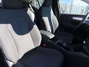 Volvo  Inscription Expression Recharge Plug-In Hyb