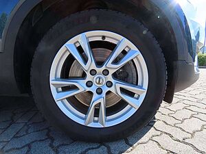 Volvo  Inscription Expression Recharge Plug-In Hyb