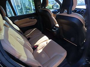 Volvo  Inscription AWD
