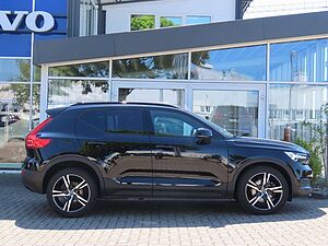 Volvo  R Design AWD