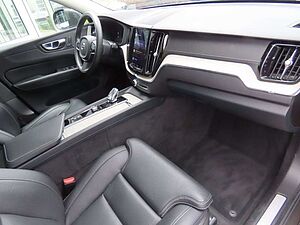 Volvo  Inscription Recharge Plug-In Hybrid AWD