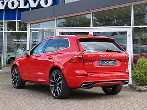Volvo  R Design 2WD