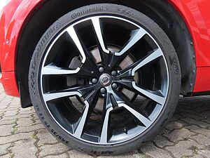 Volvo  R Design 2WD