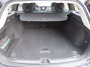 Volvo  CC T5 Ultimate AWD*Massagesitze*360°Kamera