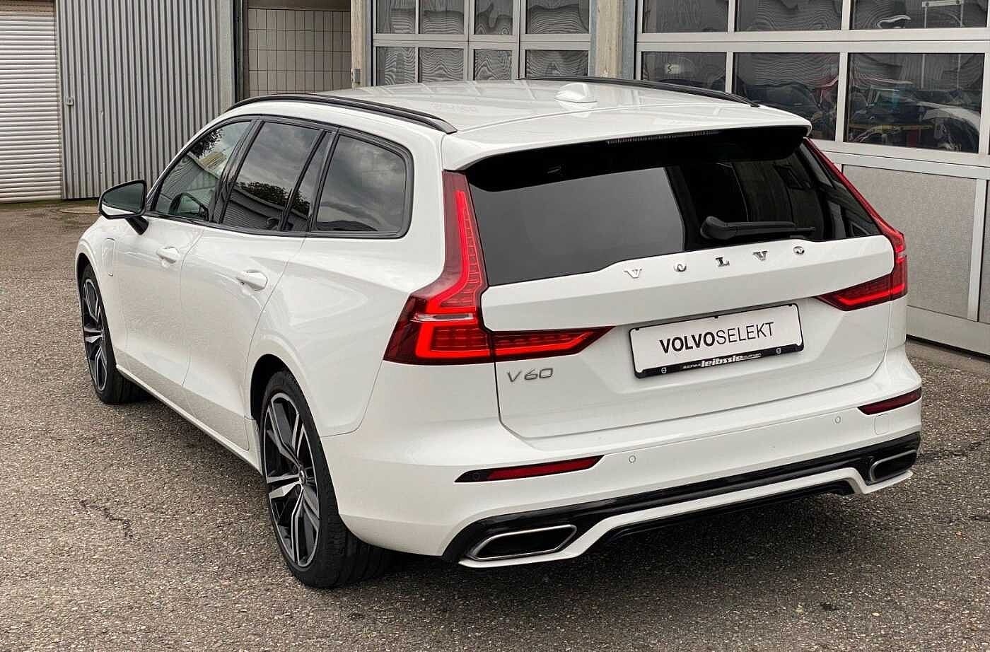 Volvo  T8 R-Design Plug-In Hybrid AWD