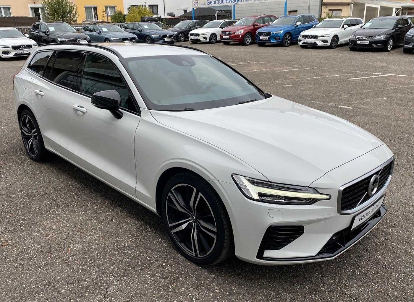 Volvo  T8 R-Design Plug-In Hybrid AWD