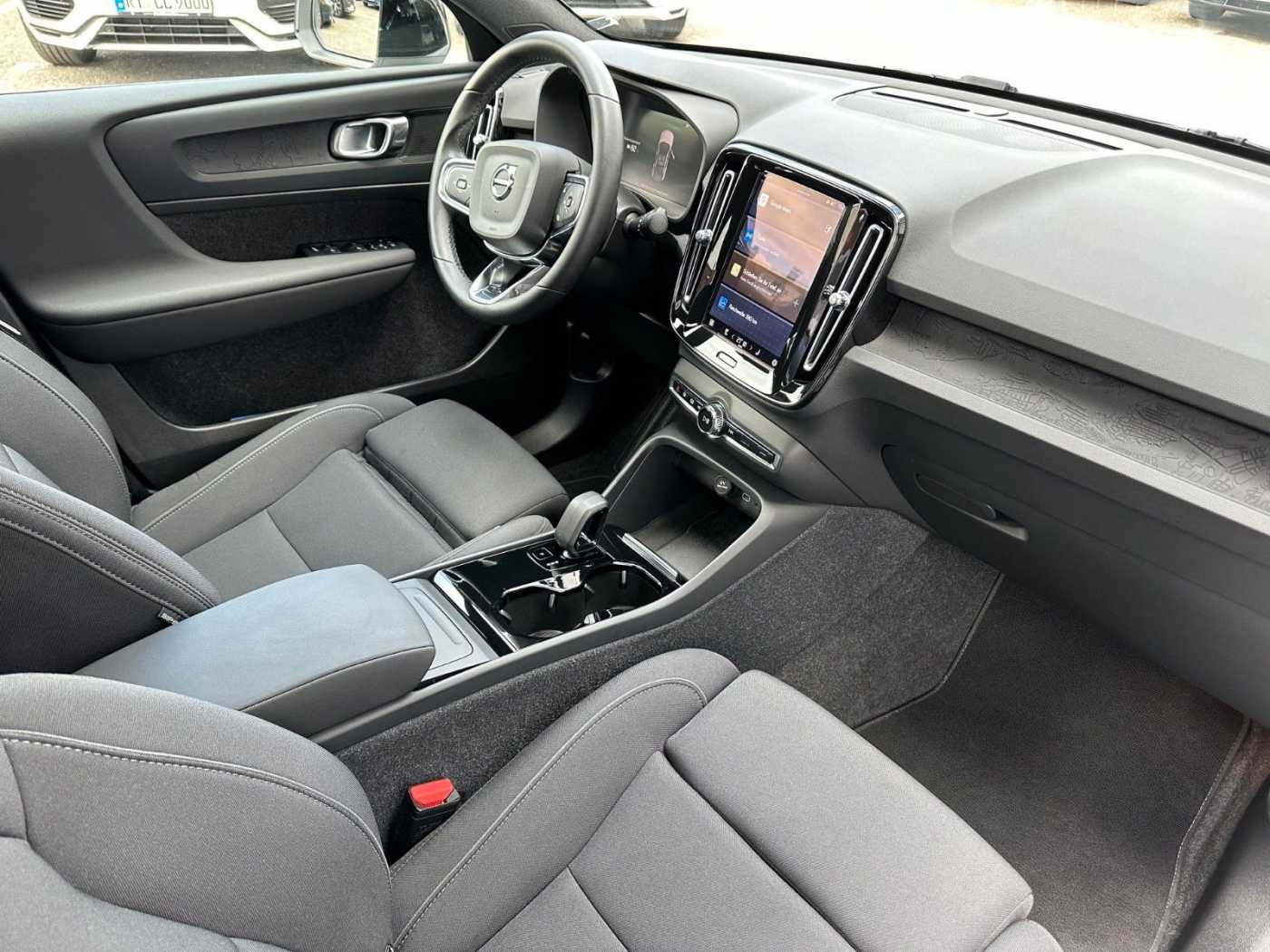 Volvo  Plus Recharge Pure Electric RWD-Pano-Cam