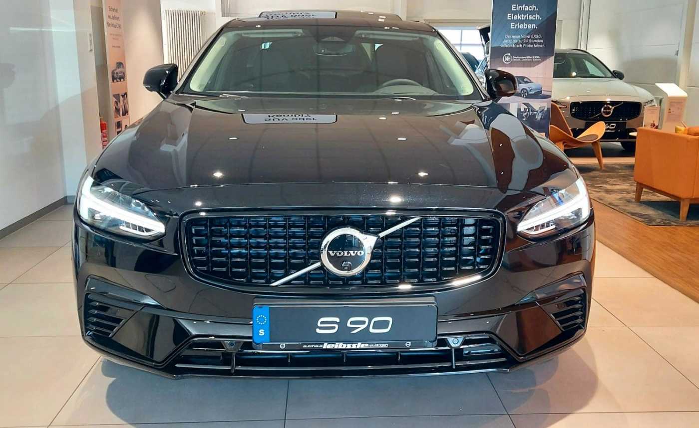 Volvo  T8 AWD Ultimate Dark-360°-HeadUp-Luft-Pano