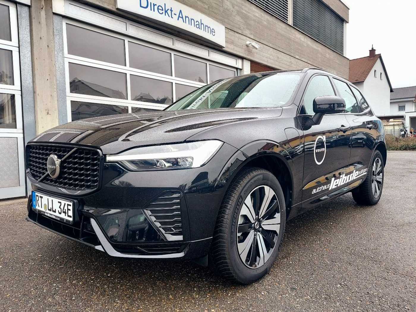 Volvo  T6 AWD Recharge Plus Dark
