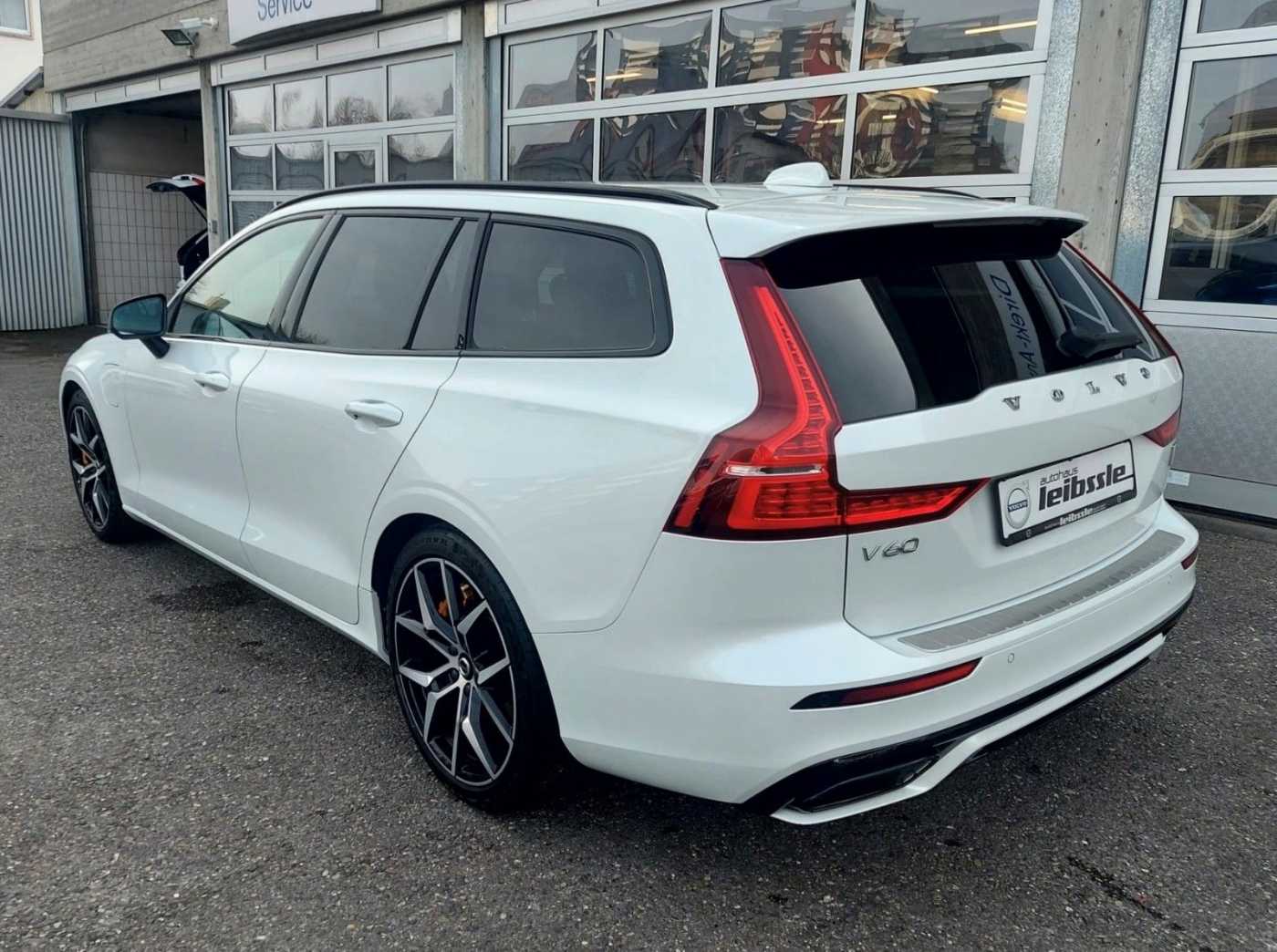 Volvo  T8 Polestar Engineered Plug-In Hybrid
