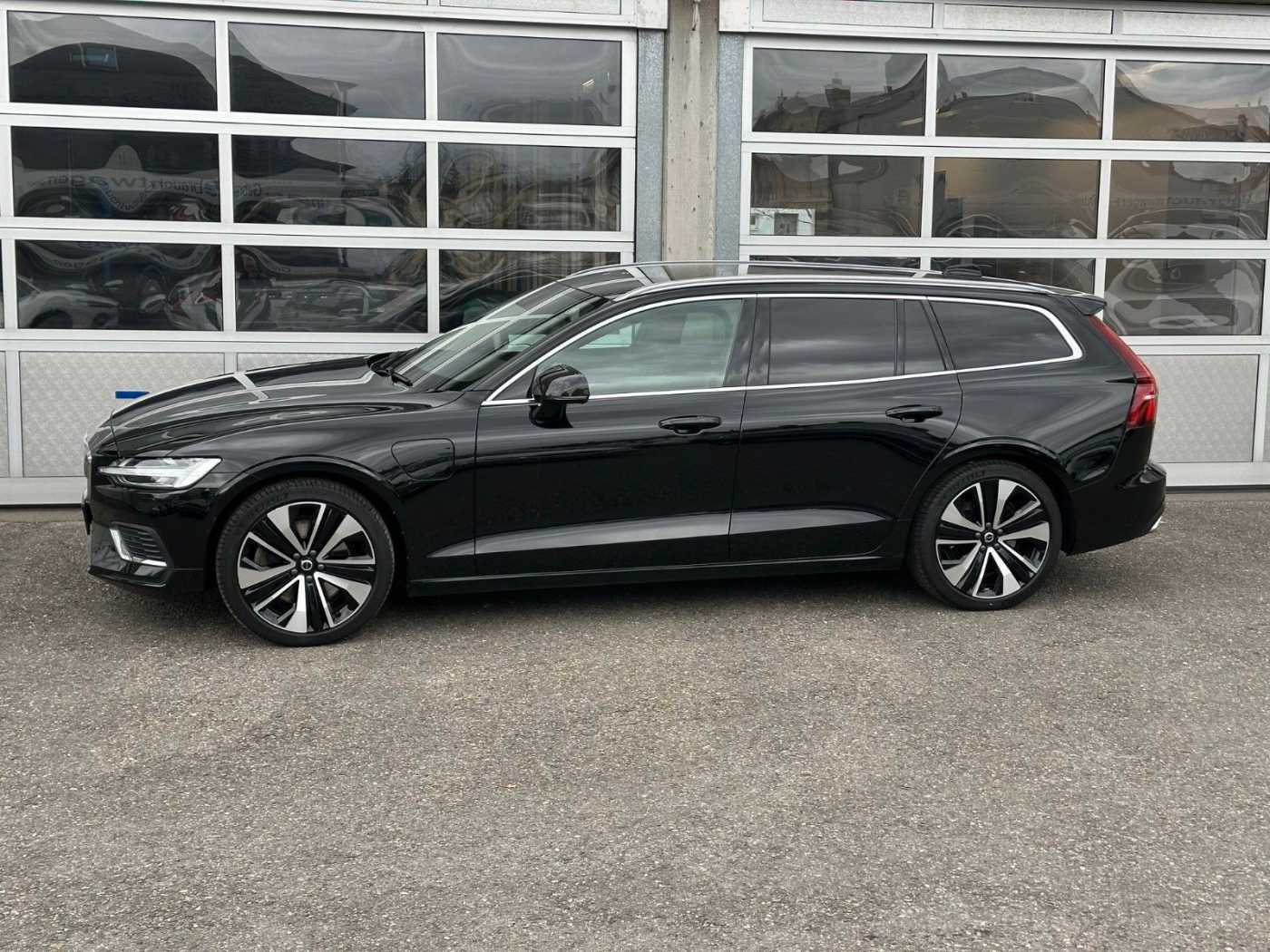 Volvo  T6 Inscription Plug-In Hybrid AWD