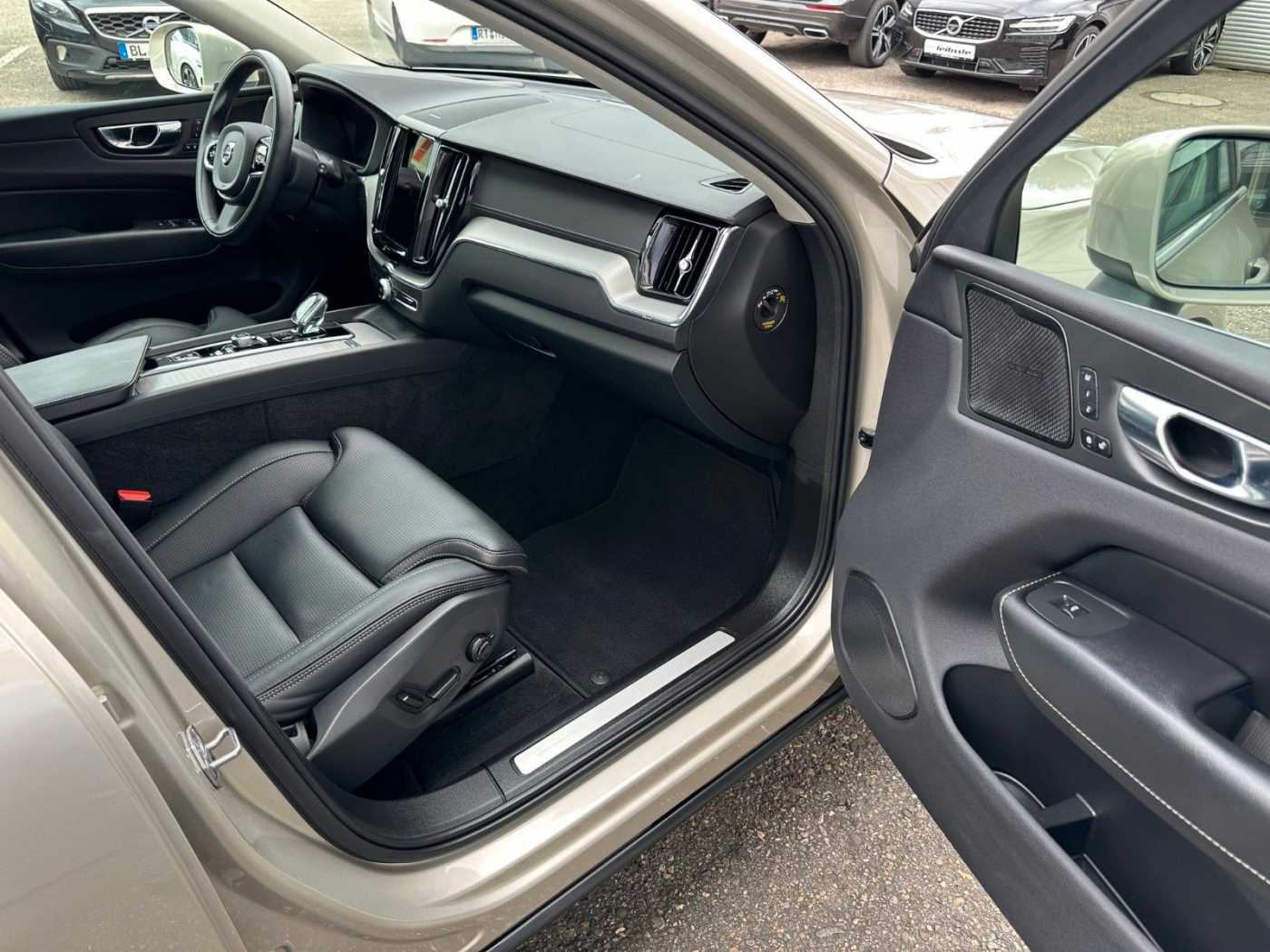 Volvo  T6 AWD Inscription Plug-In Hybrid