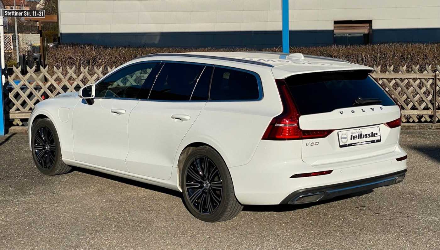 Volvo  T8 Inscription Plug-In Hybrid AWD