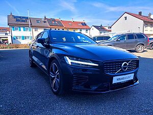 Volvo  T8 R-Design Plug-In Hybrid AWD