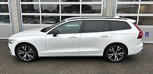 Volvo  T8 R-Design Recharge Plug-In Hybrid AWD