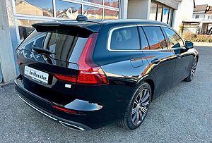 Volvo  T6 Inscription Plug-In Hybrid AWD B+W