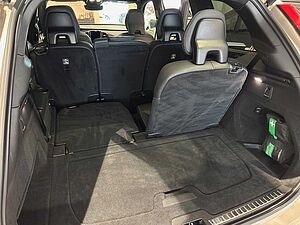 Volvo  B5 Ultimate Bright AWD - 7Sitze- Luftfahrw.
