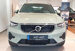 Volvo  B4 Core 2WD Automatik