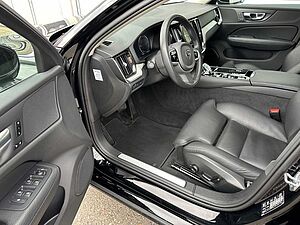 Volvo  T6 Inscription Plug-In Hybrid AWD